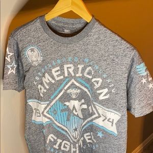Men’s American Fighter T-shirt Buckle. Size small